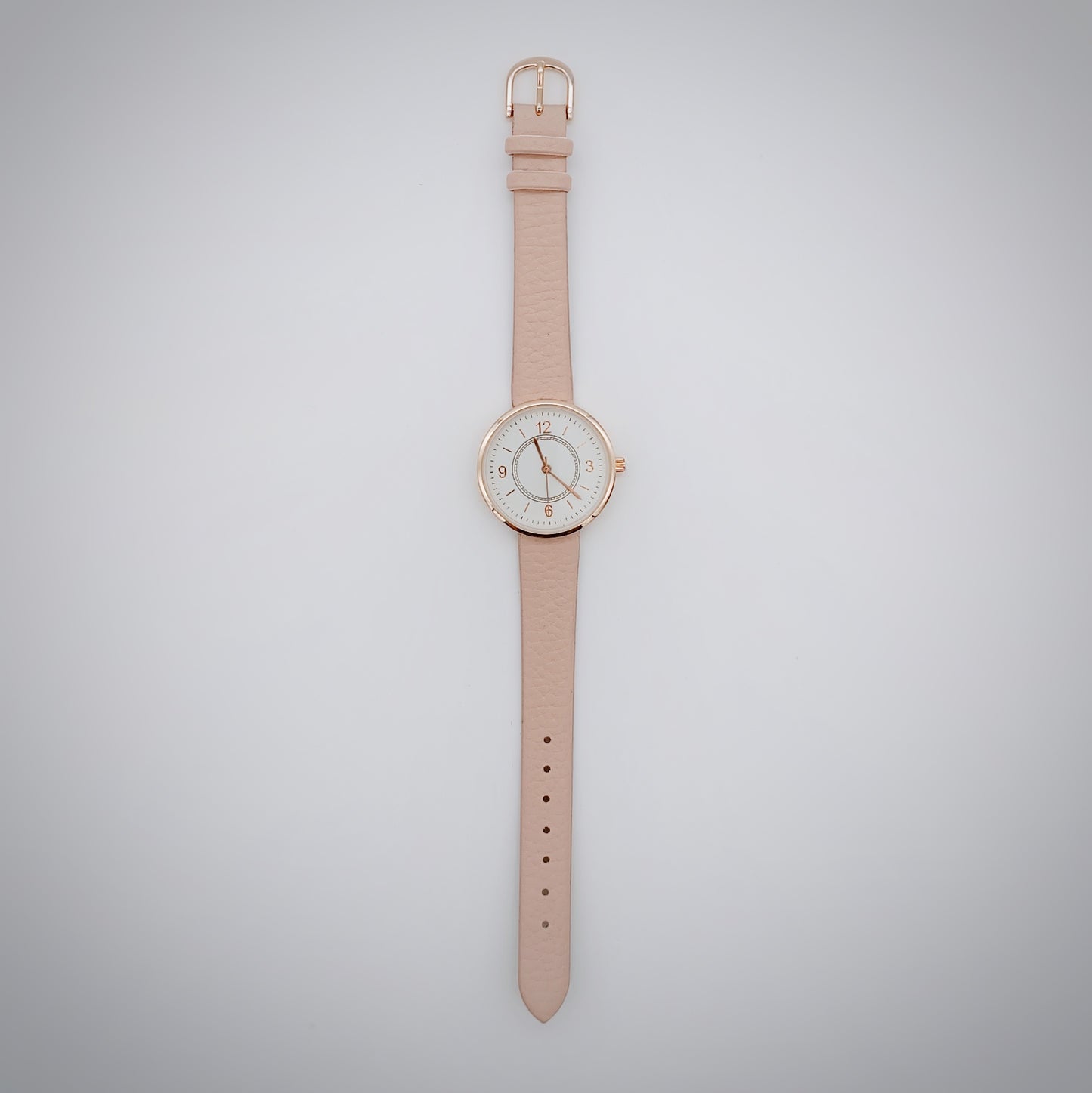 Armbanduhr Rosa mit Ziffernblatt