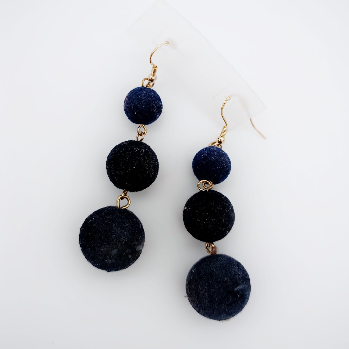 Ohrringe hängende Kugeln schwarz