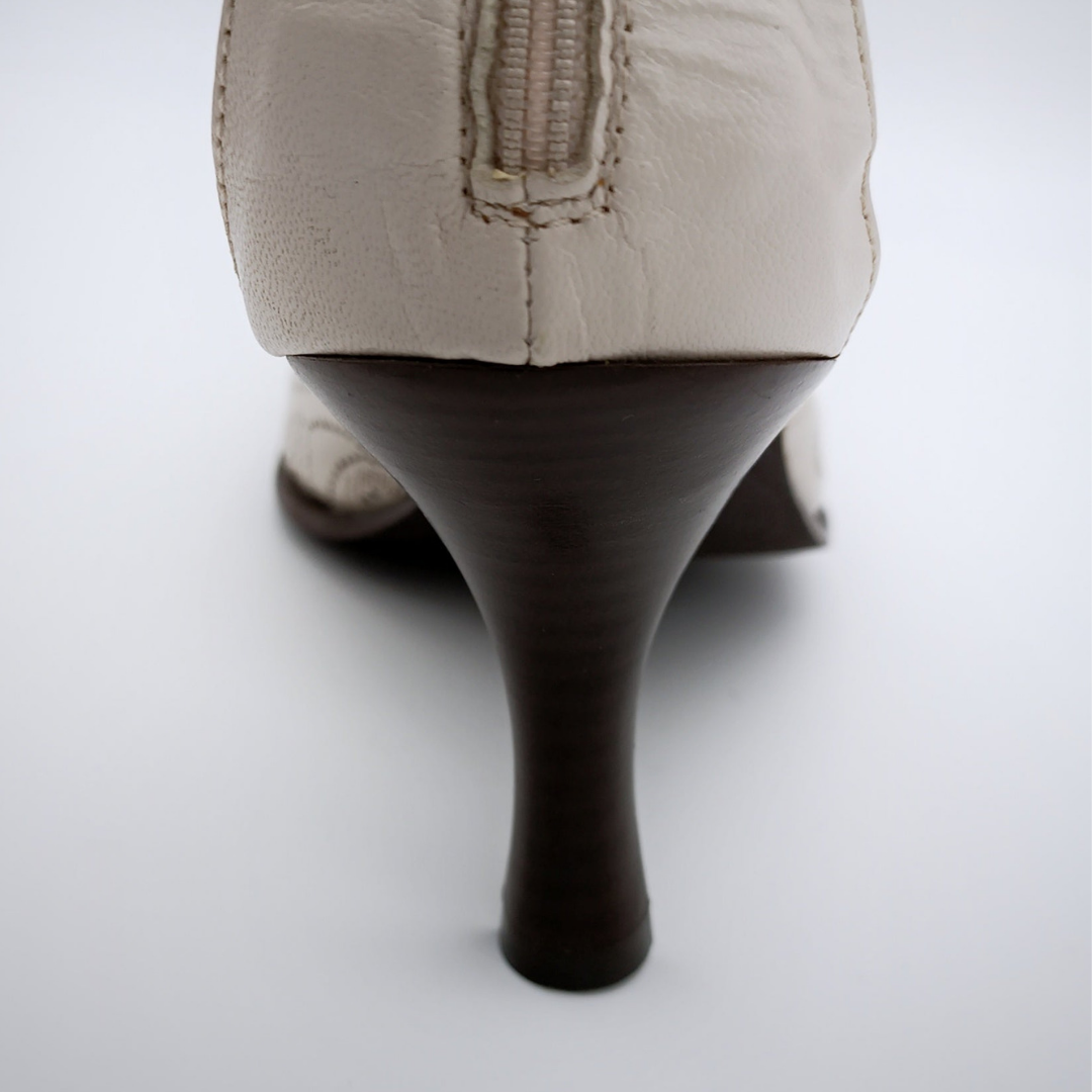 CORSO COMO Pumps aus Leder mit Knöchelmanschette, GR39