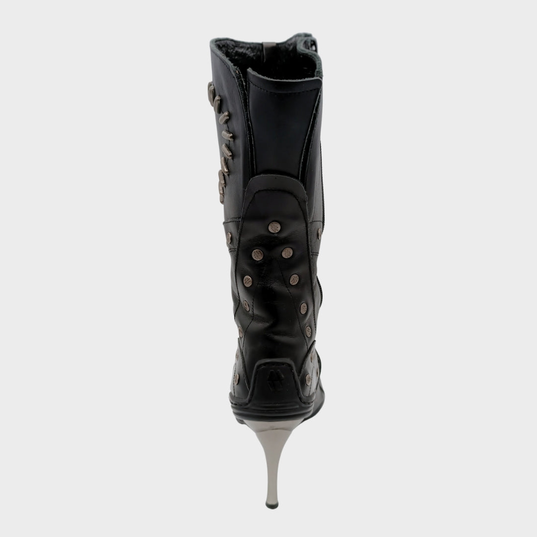 NEW ROCK Hoher Lederstiefel High Heels, Metallabsatz, Silbernieten, Größe 40