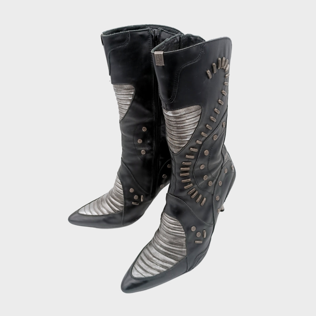 NEW ROCK Hoher Lederstiefel High Heels, Metallabsatz, Silbernieten, Größe 40