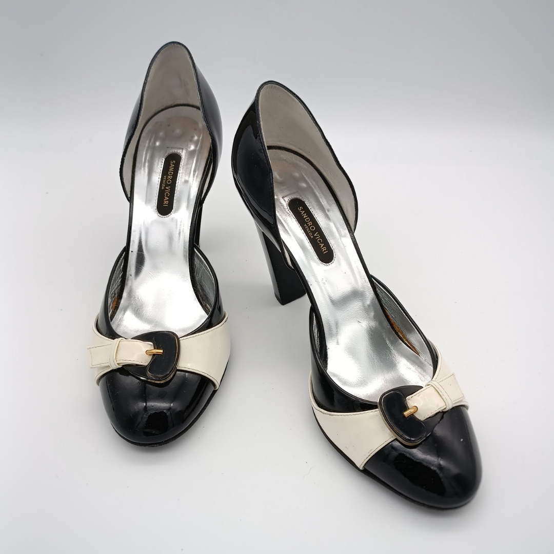 SANDRO VICARI Lackleder Pumps, beige/schwarz Größe 38,5