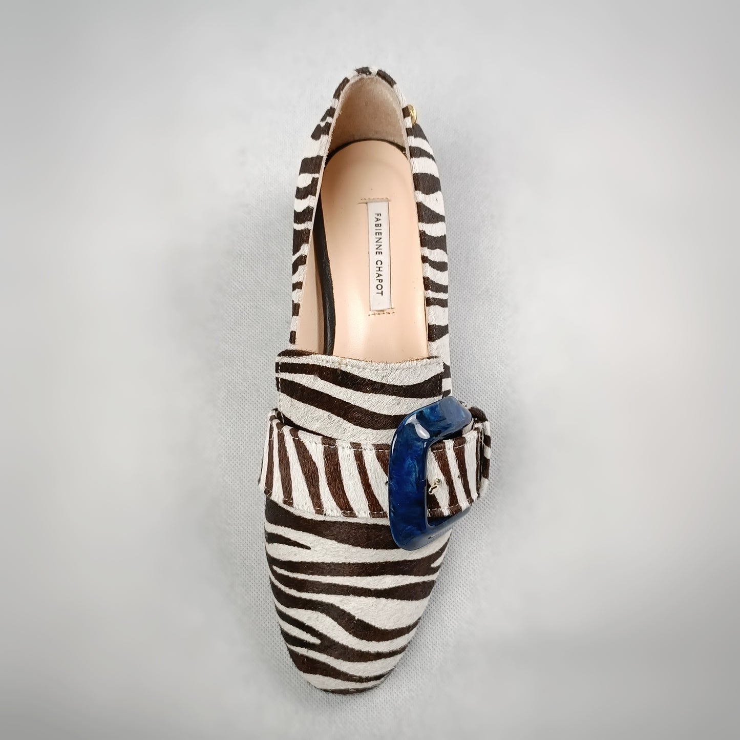 FABIENNE CHAPOT - Zebra Loafer Schuh mit flachem Absatz