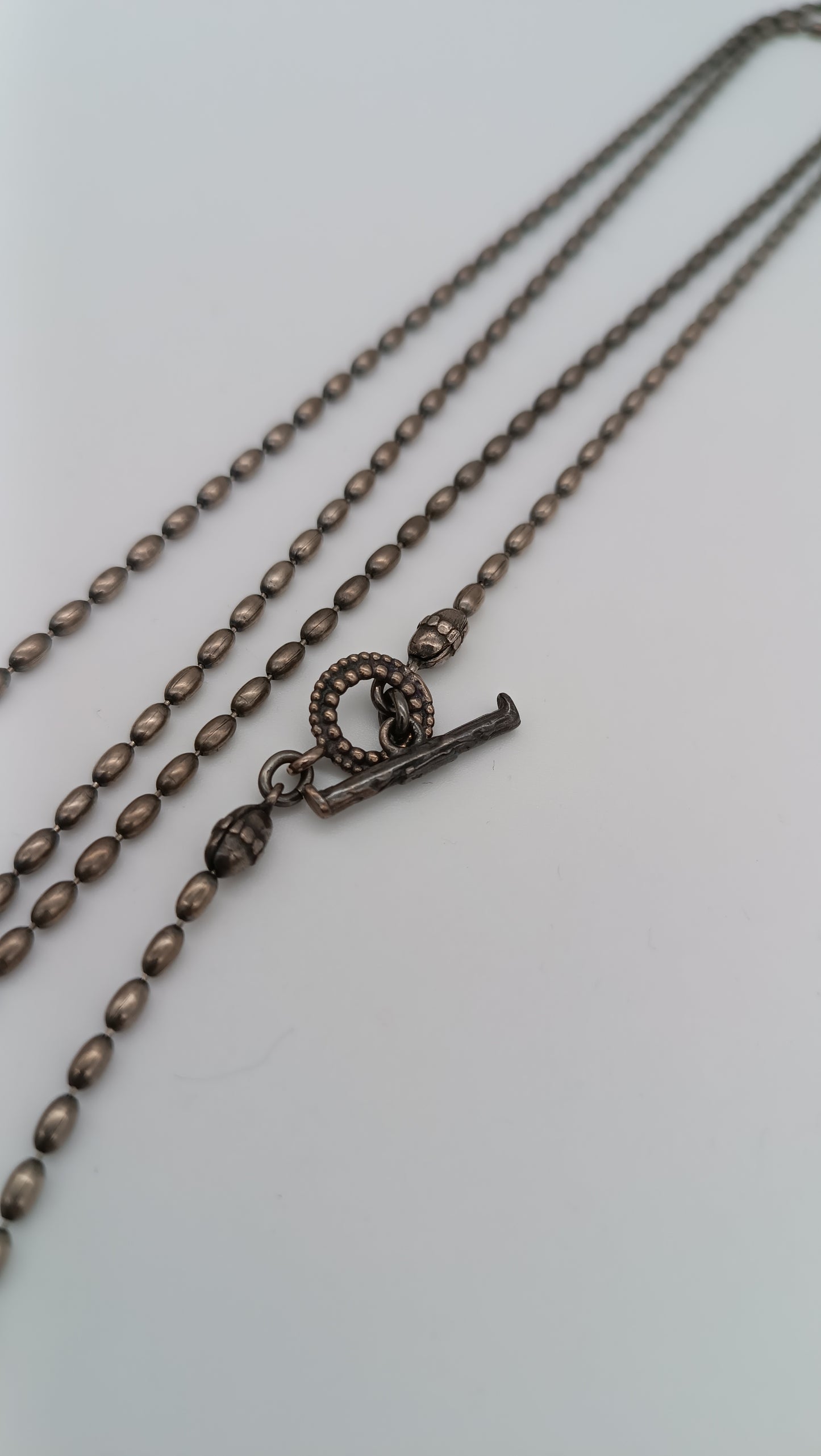 GEM KINGDOM lange Kette mit massivem mehrteiligen Anhanger