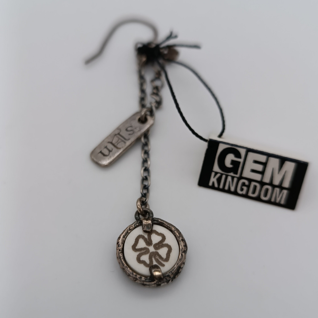 GEM KINGDOM Paar Ohrstecker, Silber, Horn, Weiss, mit Logo