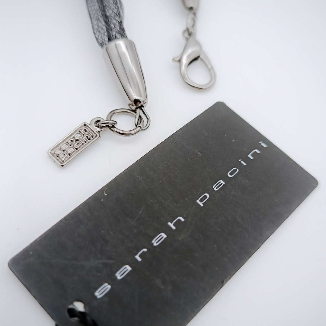 SARAH PACINI Halskette mit Black Stone Metal, schwarz, außergewöhnliches Design