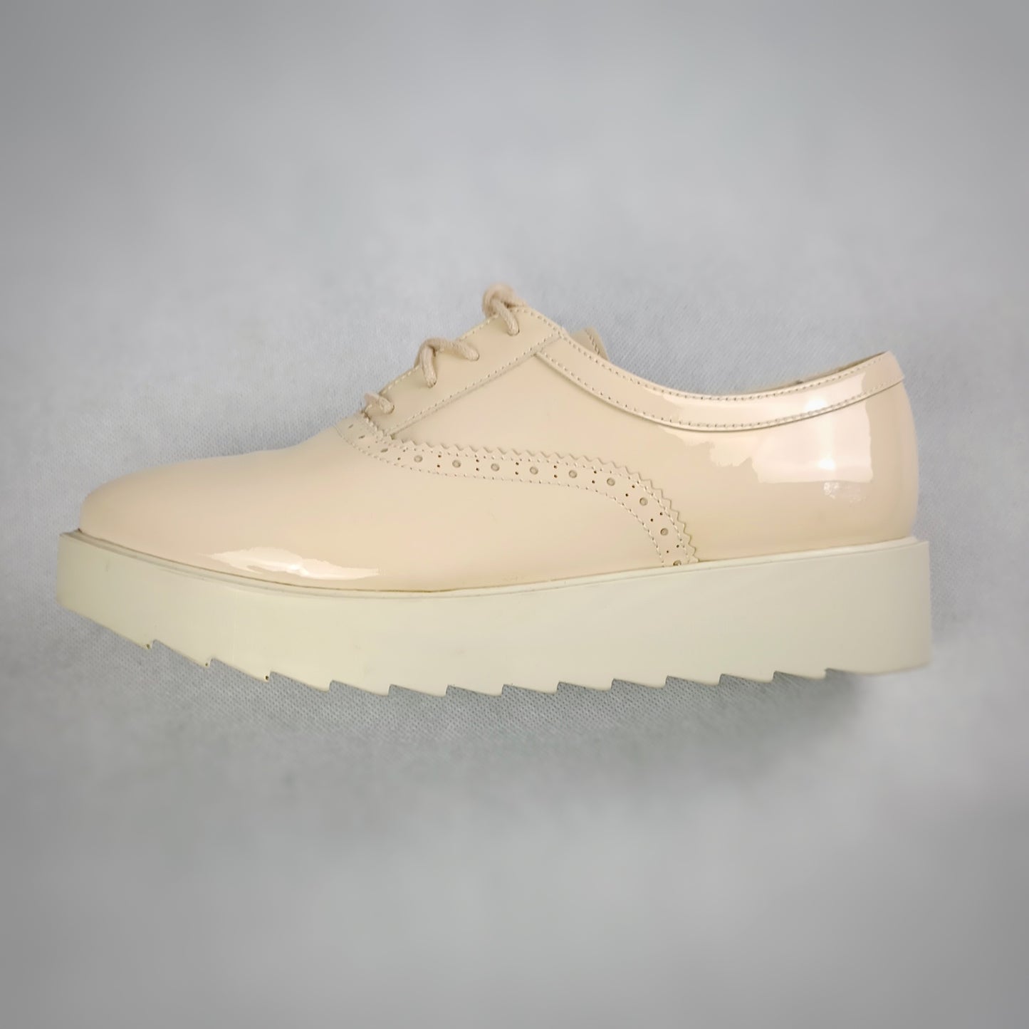 La Feé Maraboutée Budapester Schuh - Leder Beige Lack